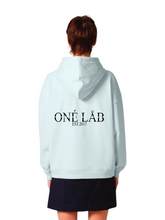 Lade das Bild in den Galerie-Viewer, ONÉ LÅB HOODIE ICE BLUE