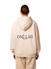 Lade das Bild in den Galerie-Viewer, ONÉ LÅB HOODIE CREAM