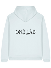 Lade das Bild in den Galerie-Viewer, ONÉ LÅB HOODIE ICE BLUE
