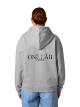 Lade das Bild in den Galerie-Viewer, ONÉ LÅB HOODIE  HEATHER GREY
