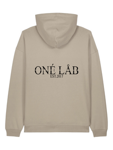 ONÉ LÅB HOODIE  STONE