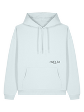 Lade das Bild in den Galerie-Viewer, ONÉ LÅB HOODIE ICE BLUE
