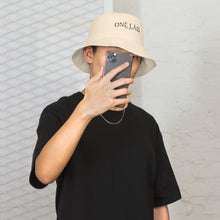 Lade das Bild in den Galerie-Viewer, BUCKET HAT / BEIDSEITIG TRAGBAR (WEITERE FARBEN)
