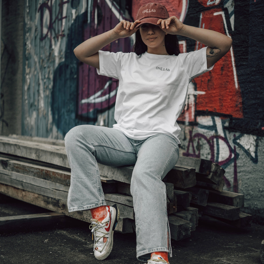 ONÉ LÅB T-SHIRT / unisex